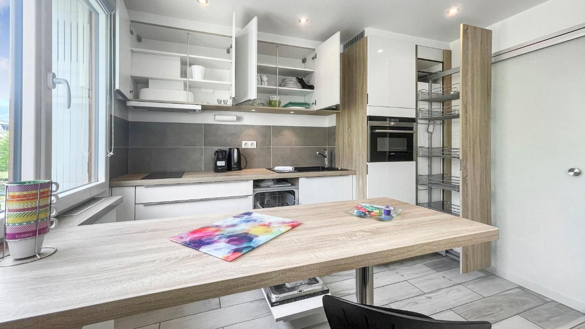 Homey Tidy - New / Proche Centre Annecy / Parking Gratuit / Logement Entierement Equipe Buitenkant foto