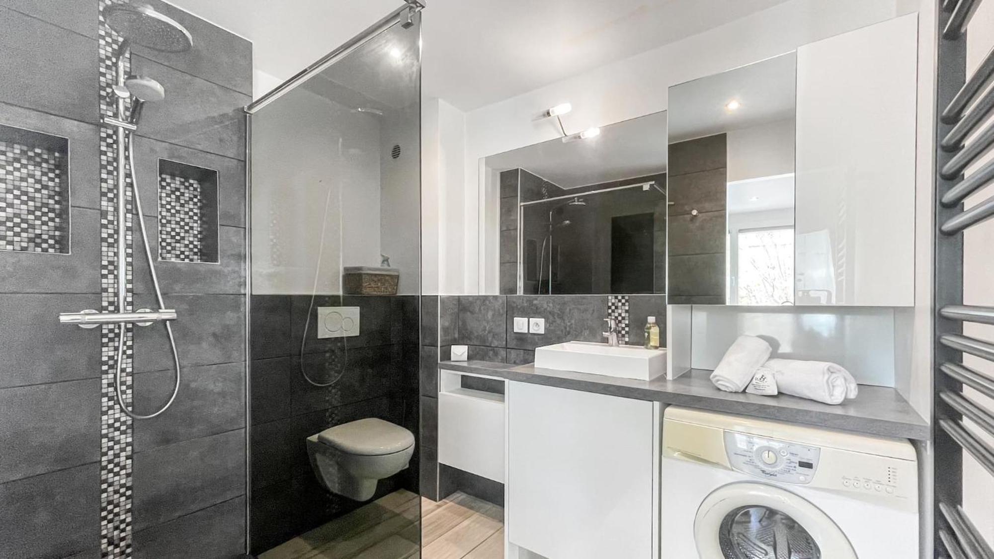 Homey Tidy - New / Proche Centre Annecy / Parking Gratuit / Logement Entierement Equipe Buitenkant foto